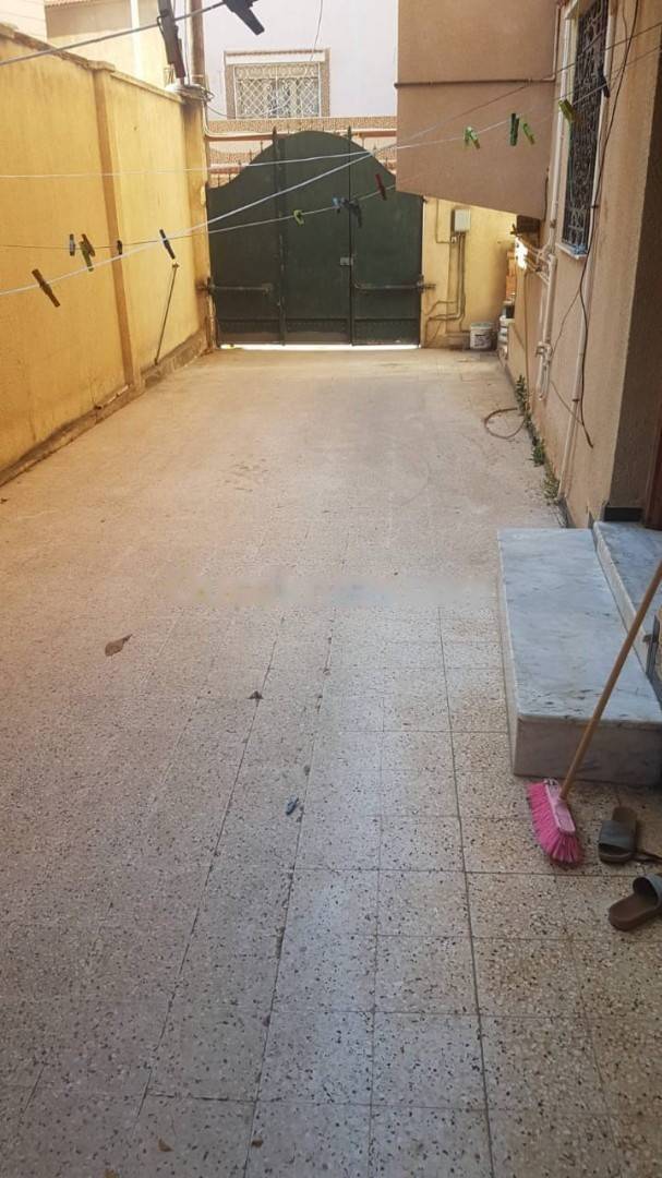 Location Niveau de villa F4 Cheraga