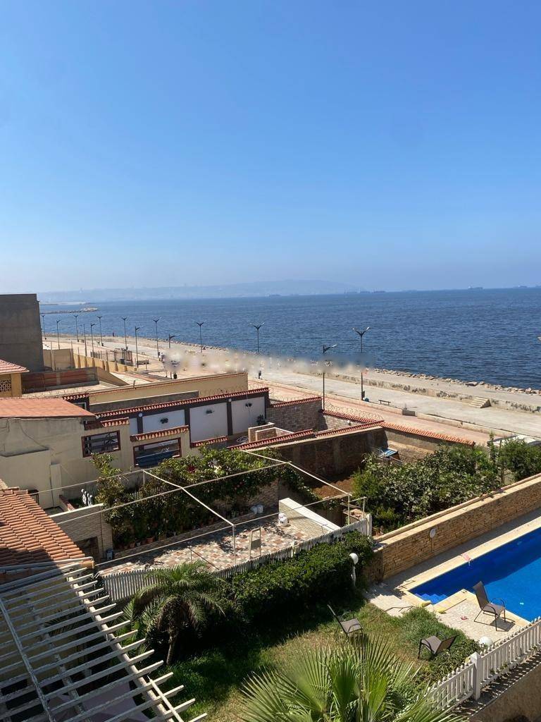 Vente Villa F5 Bordj El Kiffan