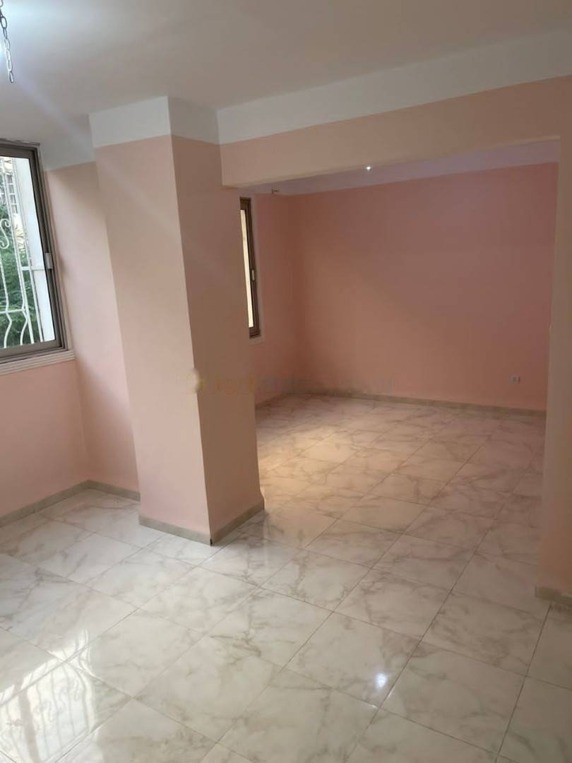 Location Appartement F5 Kouba