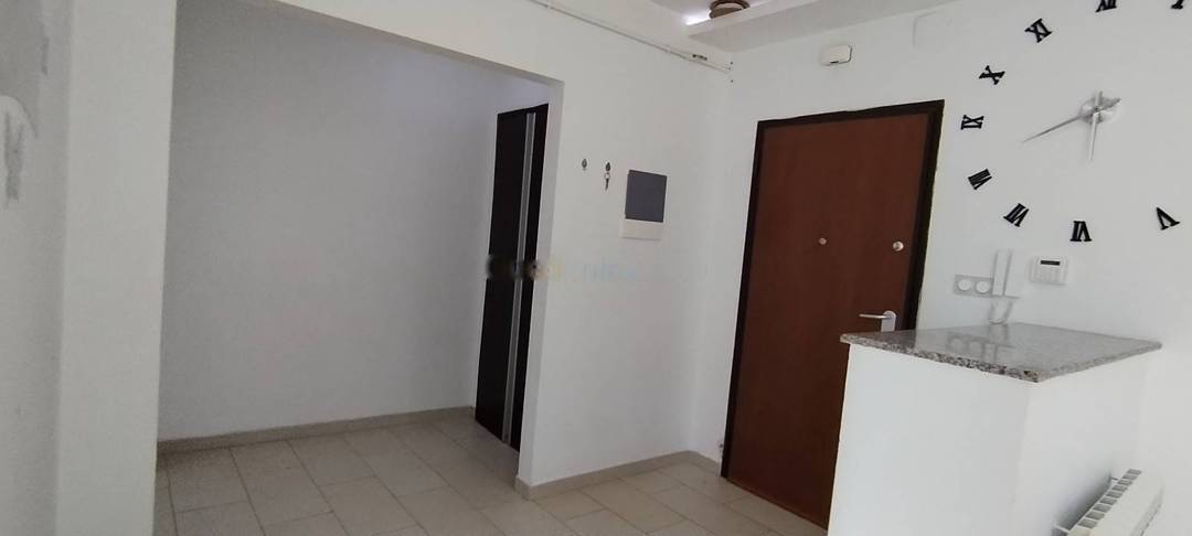 Location Appartement F3 El Achour