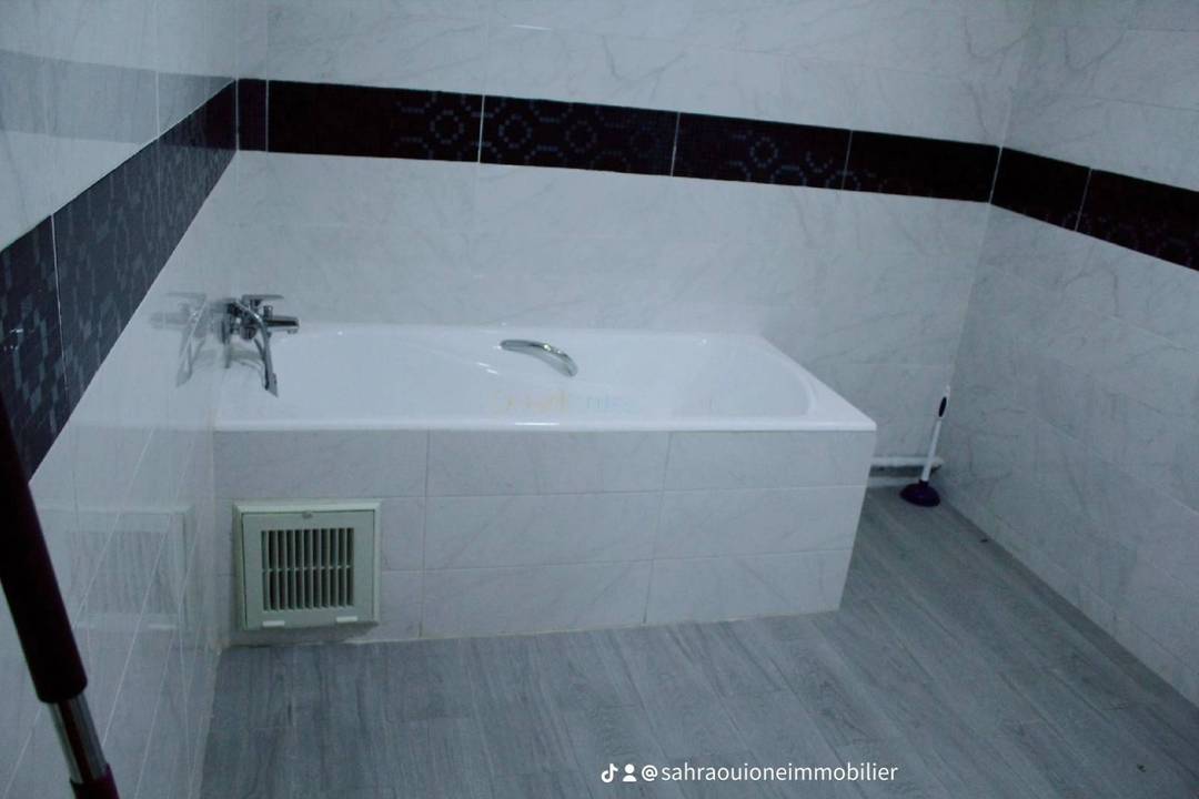 Location Appartement F6 Hydra