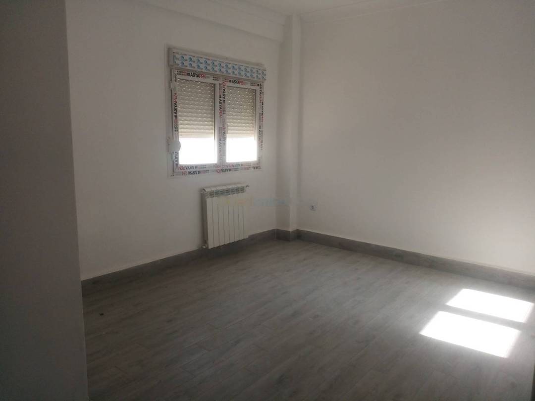 Vente Appartement F4 Souidania