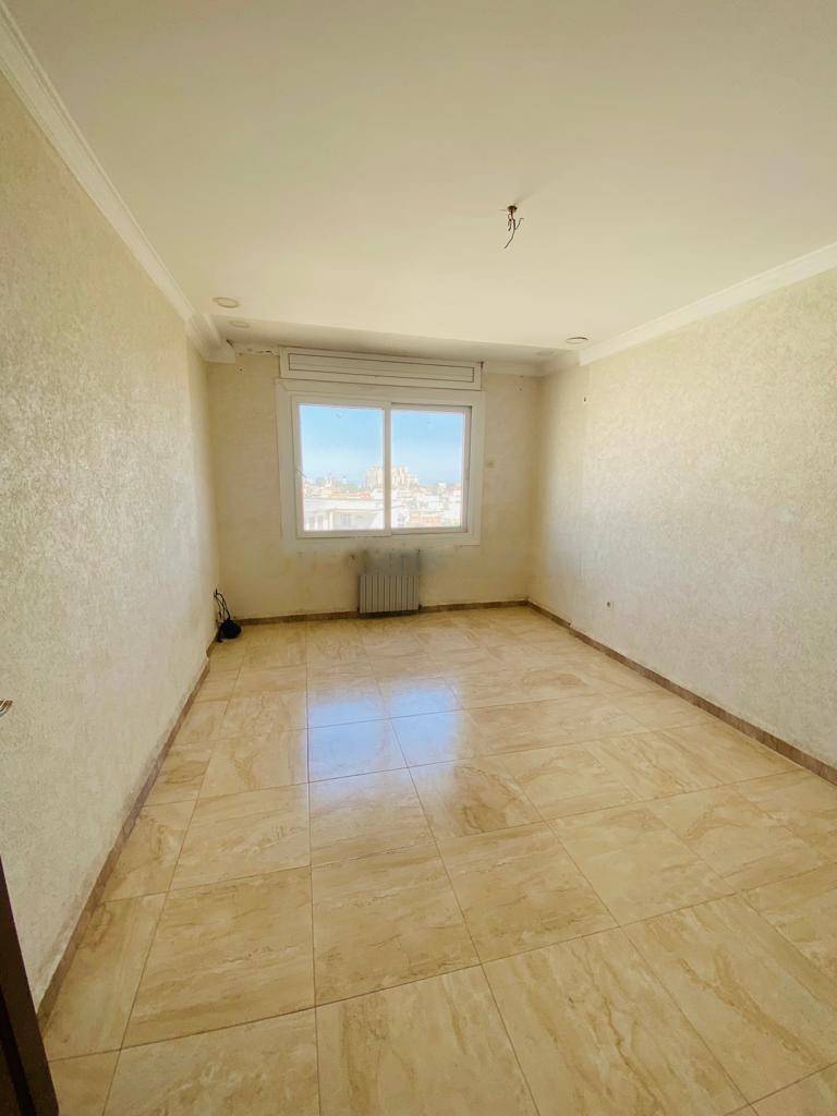 Location Appartement F4 Bir Mourad Rais