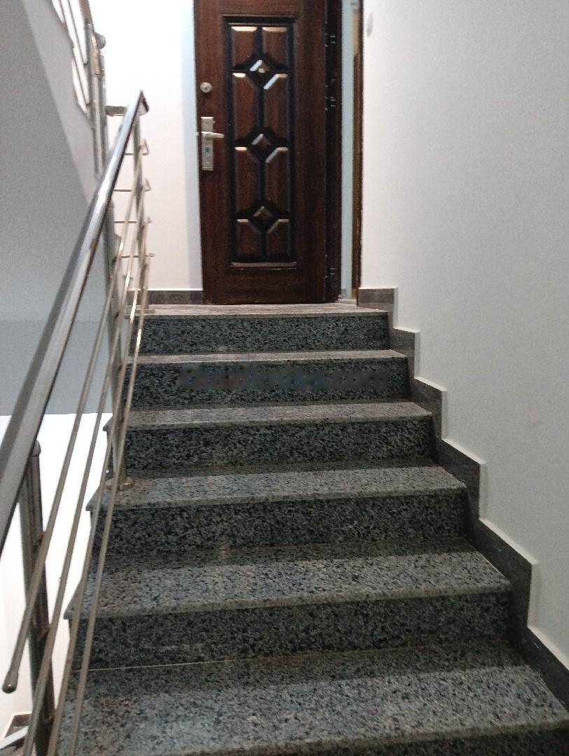 Location Niveau de villa F4 Djasr Kasentina