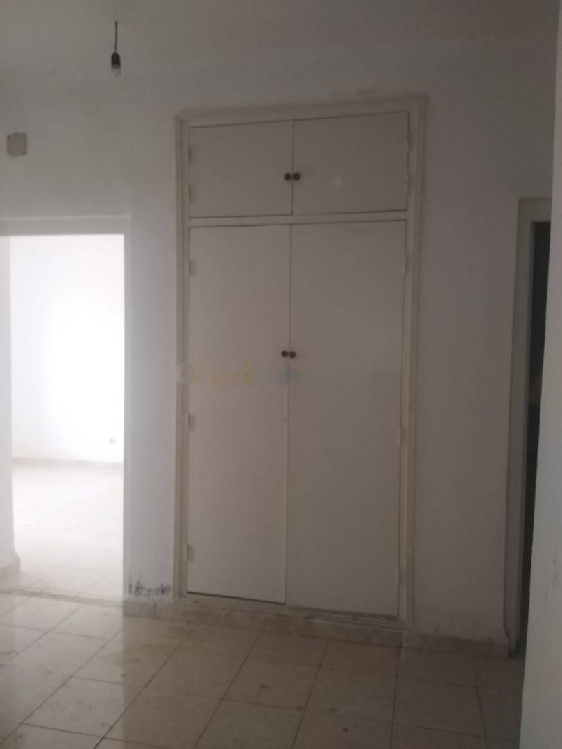 Vente Appartement F3 Souidania