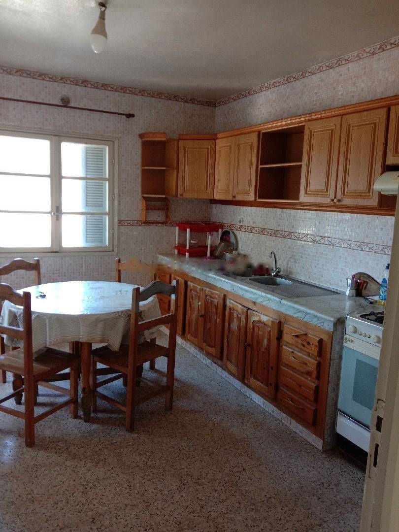 Location Appartement F4 Djasr Kasentina