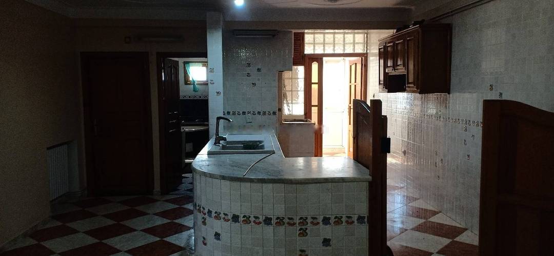 Location Appartement F4 Birkhadem
