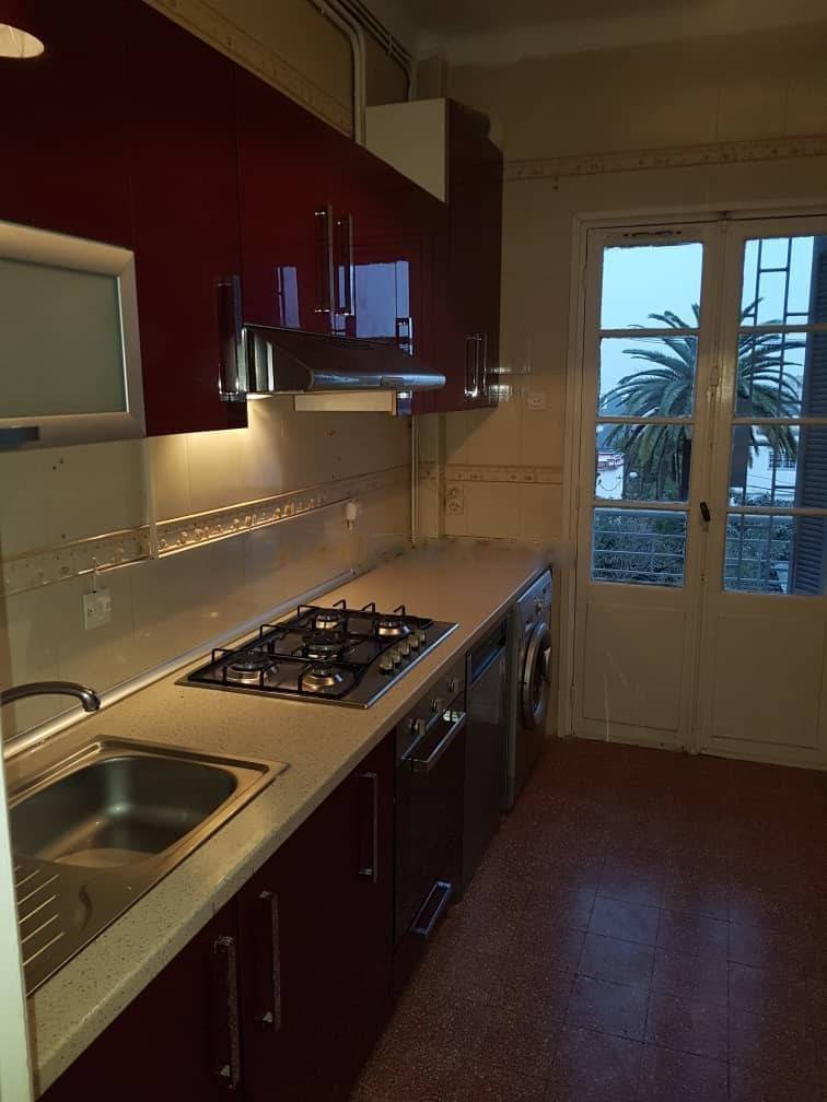 Location Appartement F5 Hydra