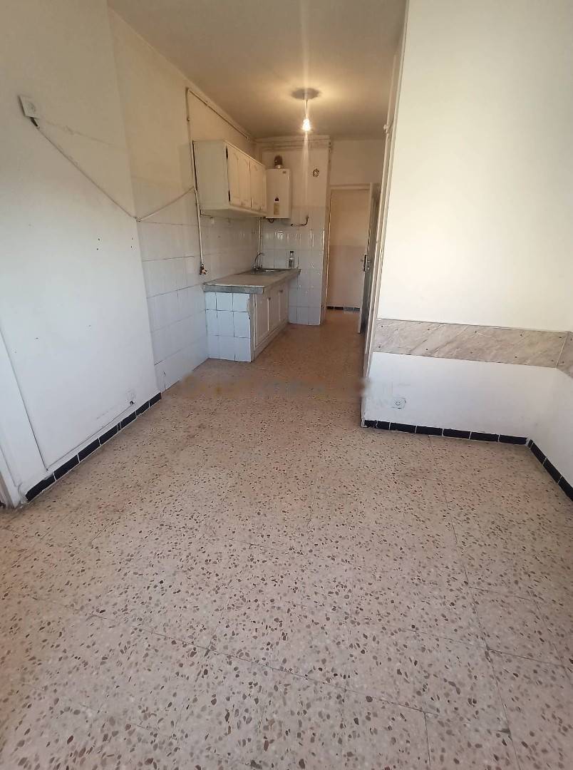 Location Appartement F4 El Achour