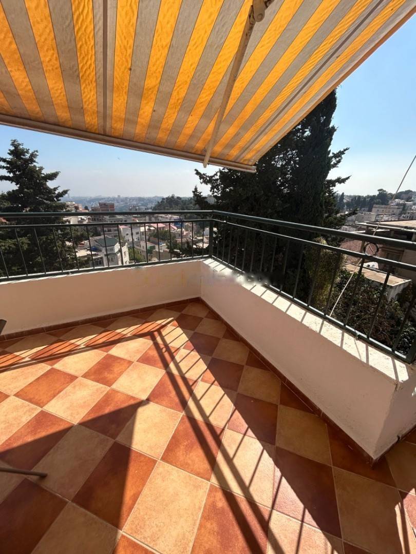 Location Niveau de villa F4 El Biar