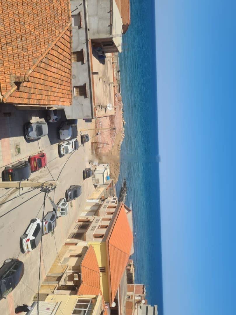 Vente Local F2 Bordj El Kiffan