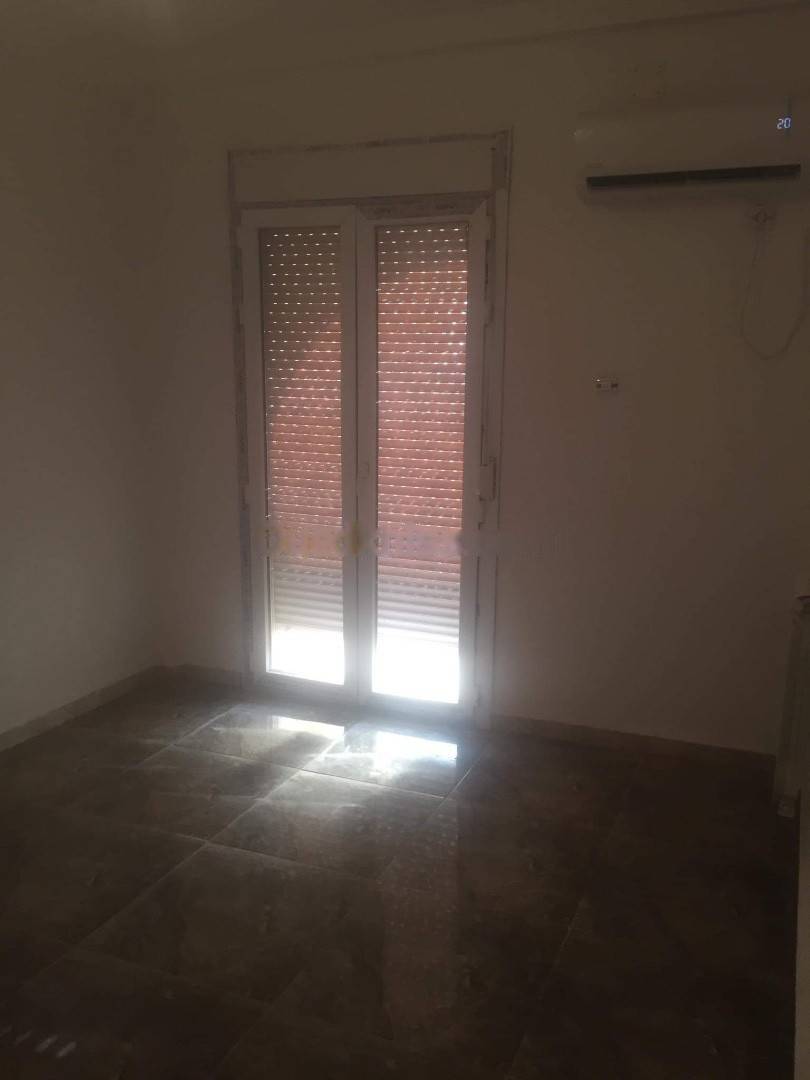 Location Appartement F4 Rouiba