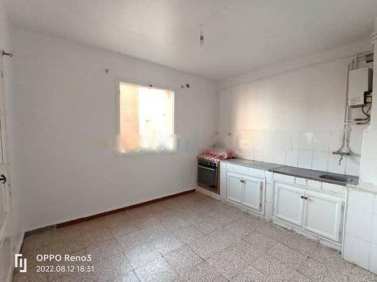 Location Appartement F4 Saoula