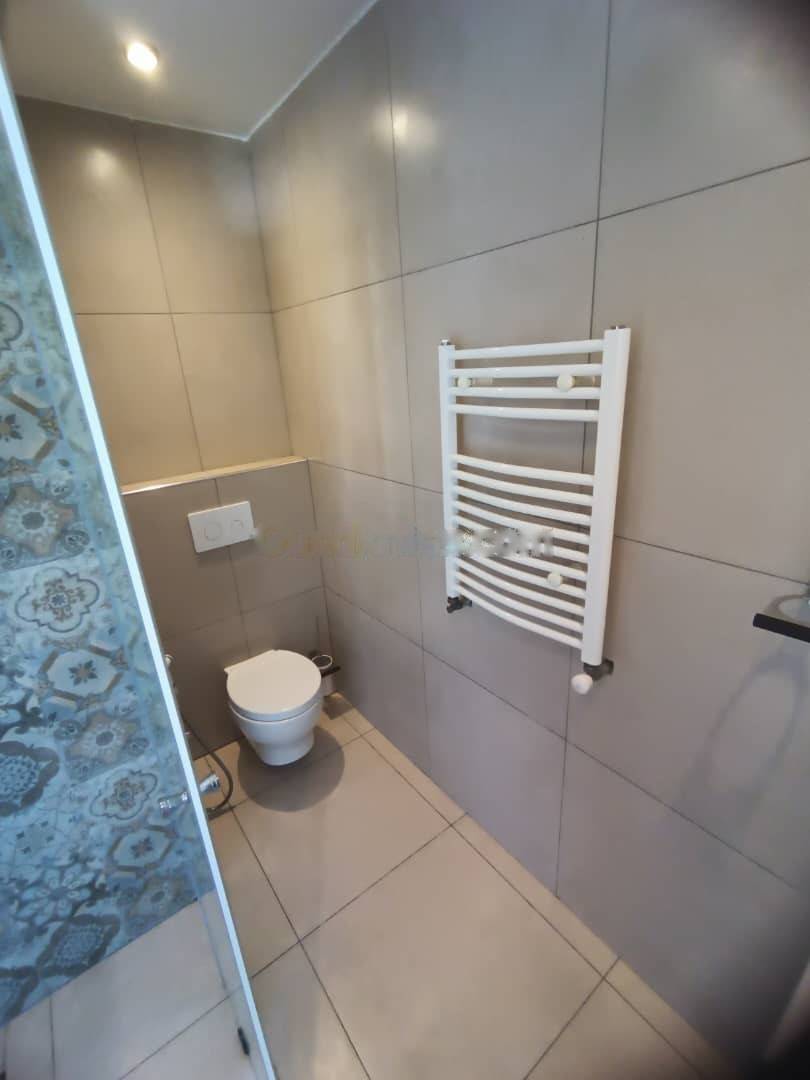 Location Appartement F4 Hydra