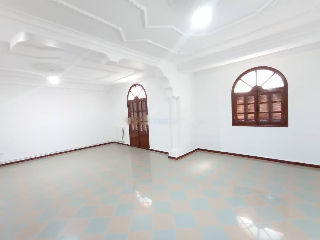 Location Appartement F5 Dar El Beida