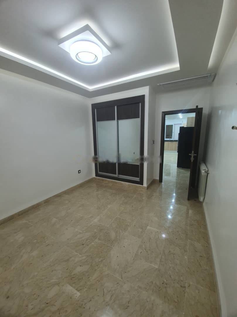 Location Appartement F5 Dely Ibrahim