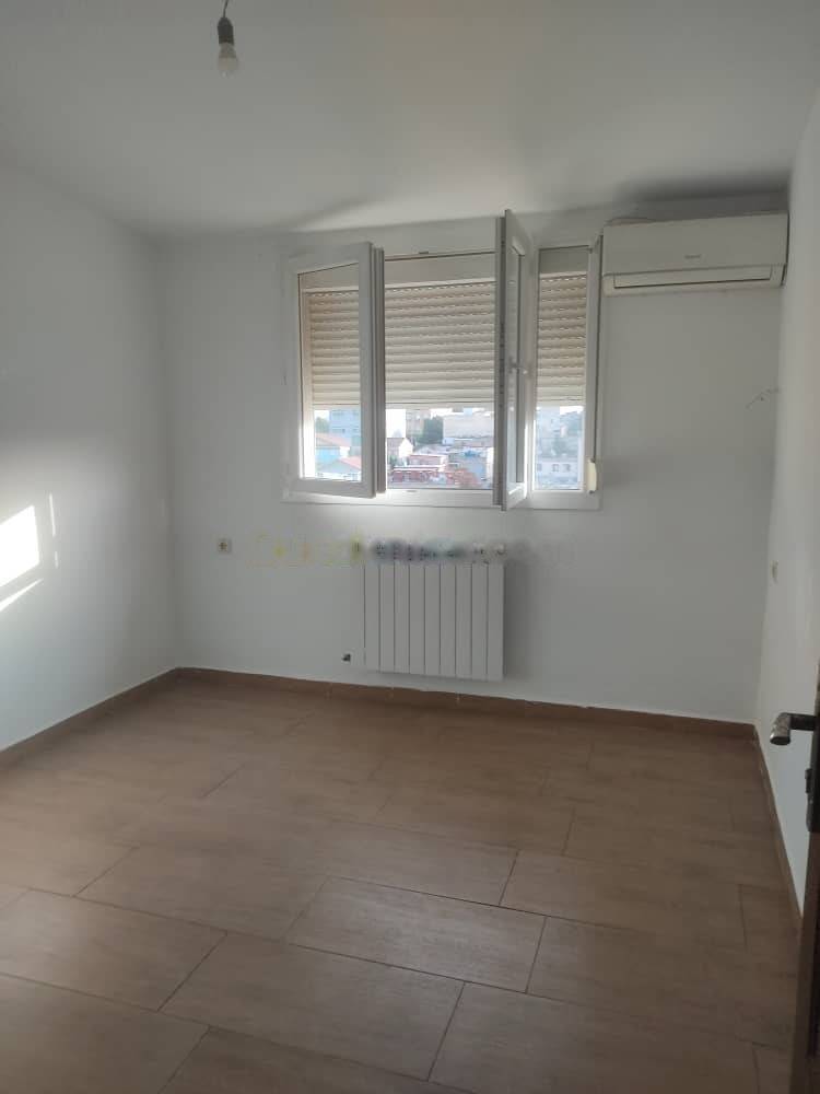 Vente Appartement F4 Hussein Dey