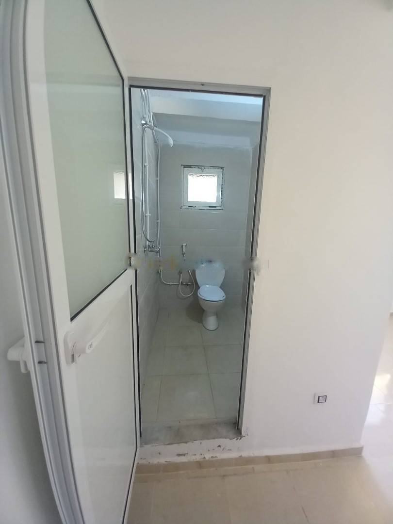 Location Niveau de villa F1 Bordj El Bahri