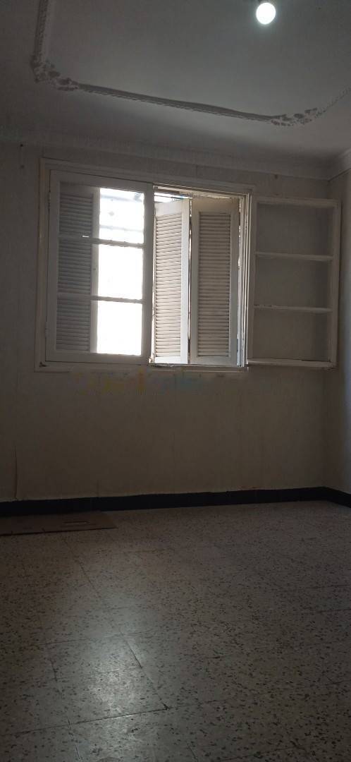 Vente Appartement F3 Bab Ezzouar
