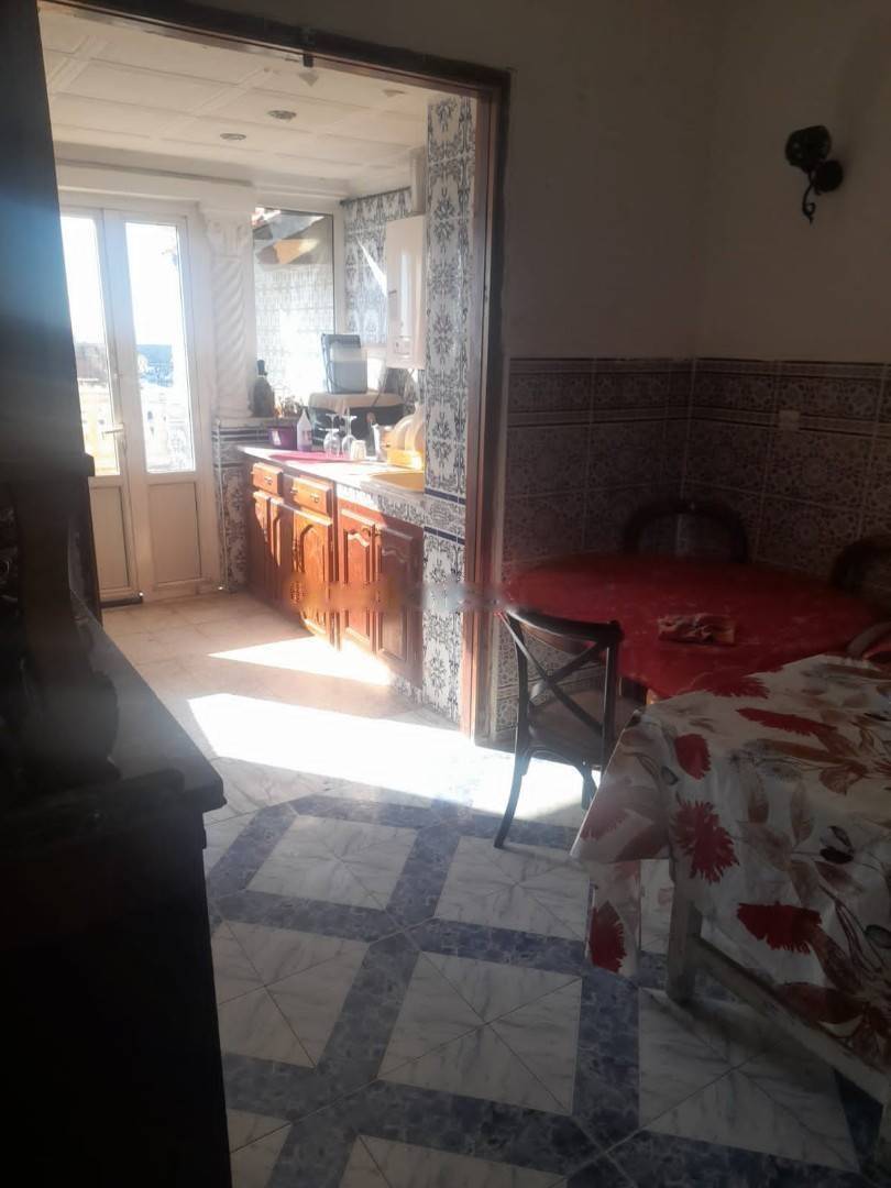  Vente villa f4 ain benian