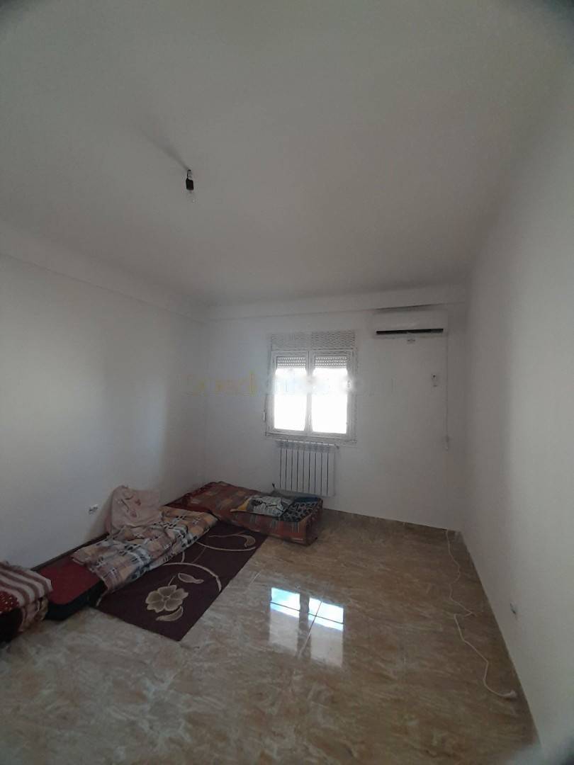 Location Appartement F5 Reghaia