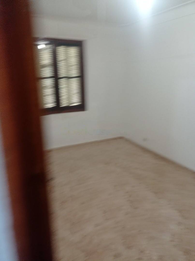 Location Appartement F4 Cheraga