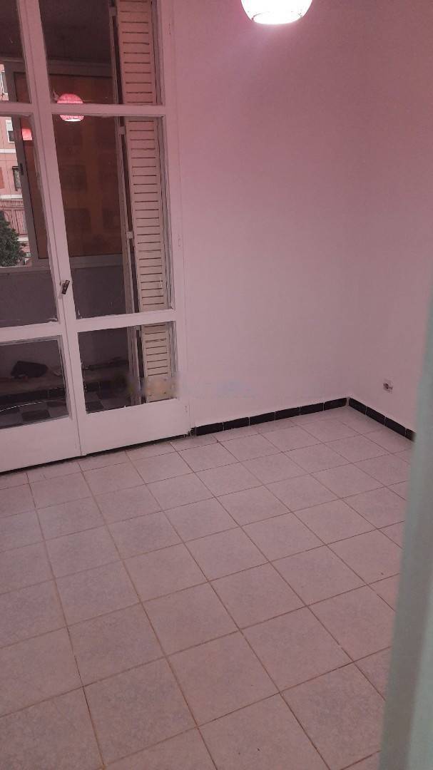 Location Appartement F3 Bab Ezzouar