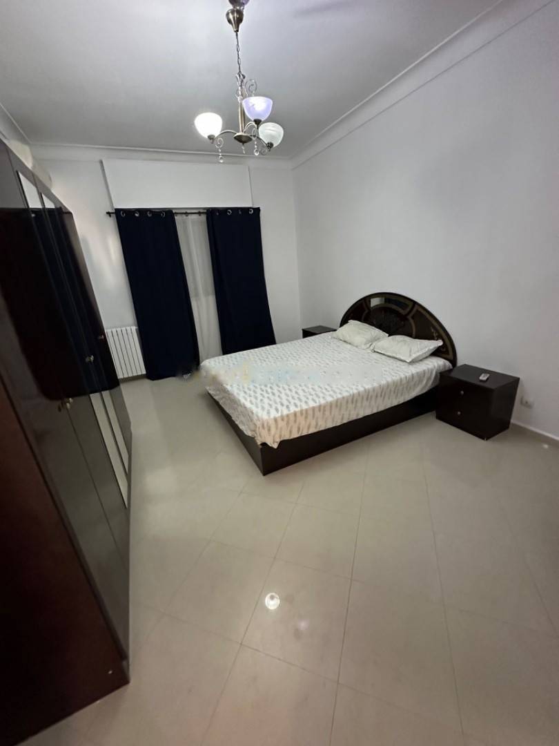 Location Appartement F4 Dely Ibrahim