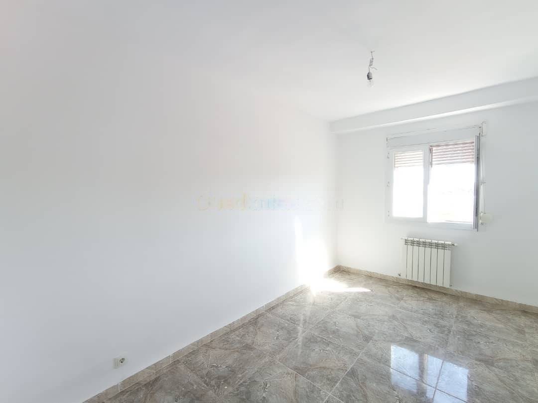 Location Appartement F5 Bordj El Bahri