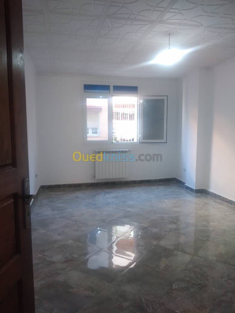 Location Niveau de villa F4 Bordj El Bahri
