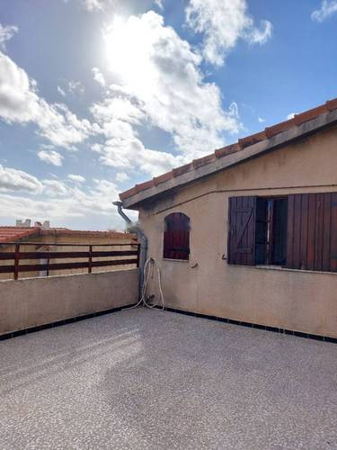 Location Niveau de villa F6 Ben Aknoun