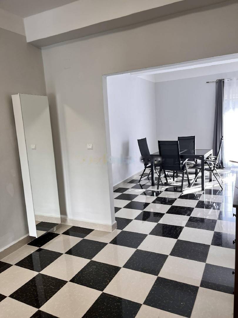 Location Appartement F4 Bir Mourad Rais