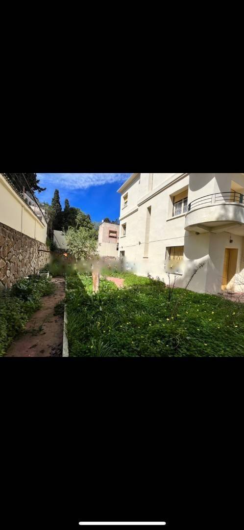 Vente Villa F13 El Biar