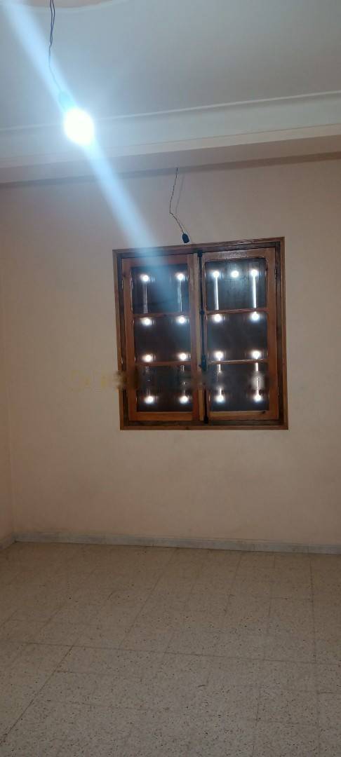 Location Appartement F4 Oued Smar