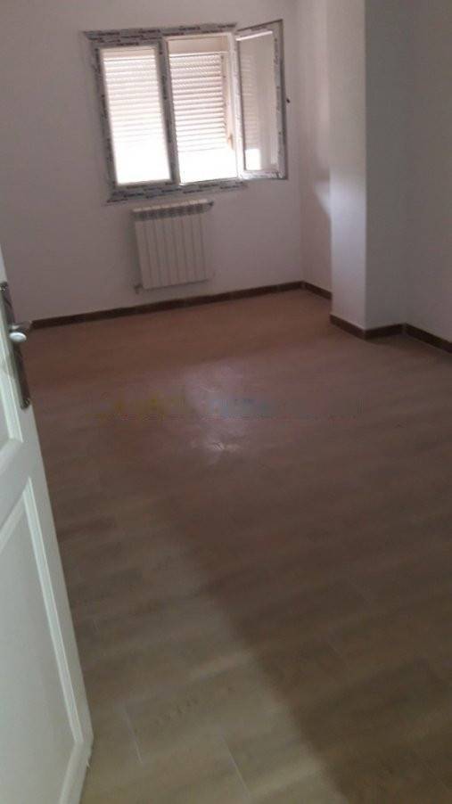 Location Appartement F5 Djasr Kasentina