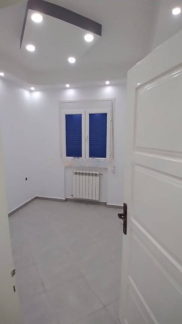Location Niveau de villa F3 Bordj El Bahri