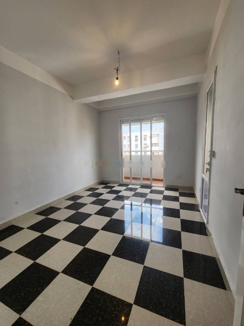 Location Appartement F3 Hydra