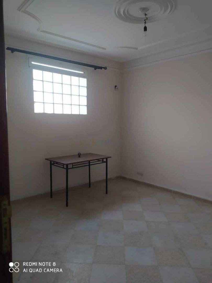 Location Niveau de villa F4 Dar El Beida