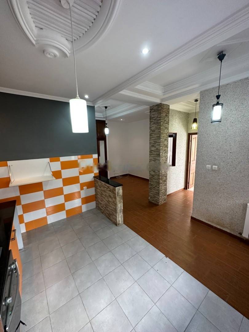 Location Appartement F2 Bouzareah