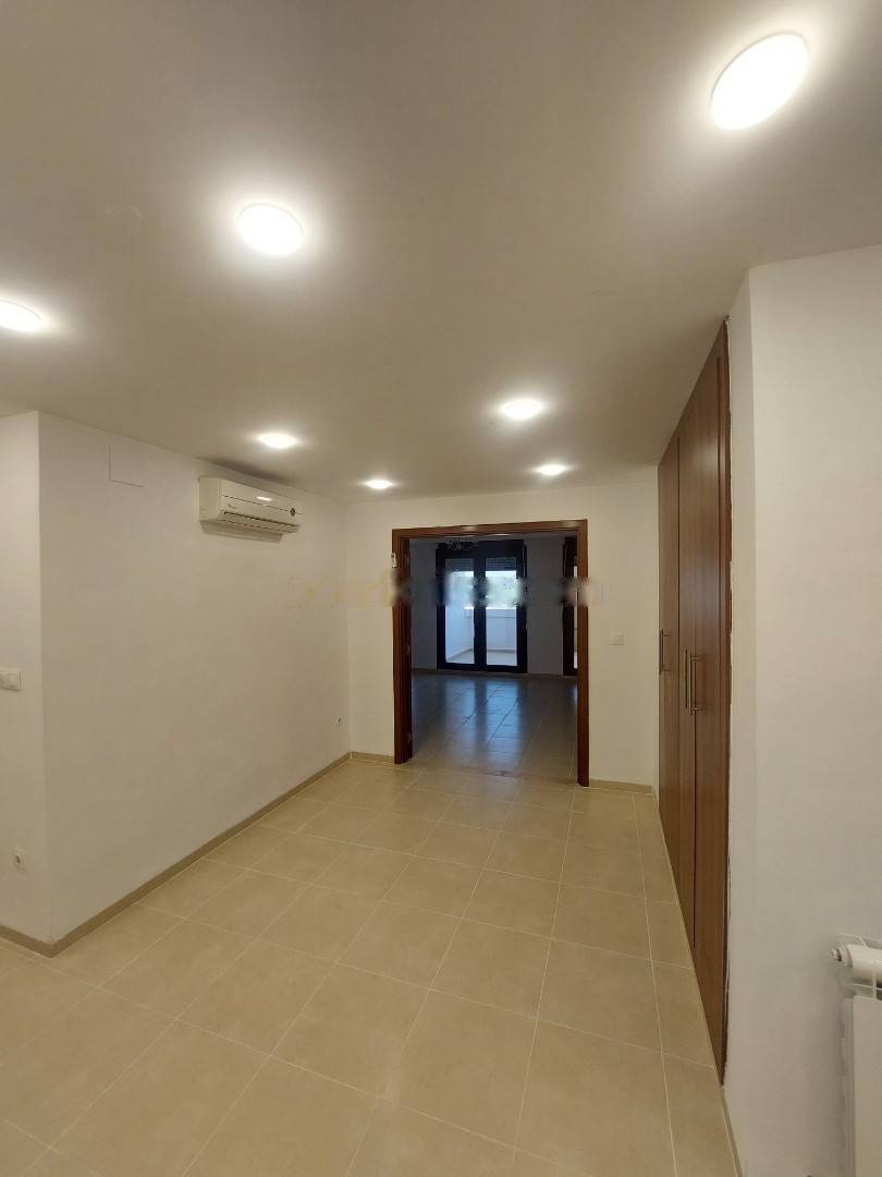 Location Appartement F7 El Achour