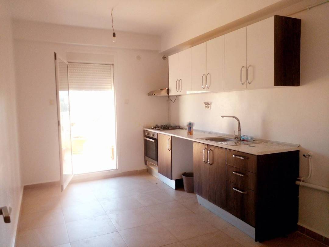 Location Appartement F5 Souidania