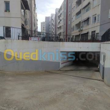 Location Appartement F4 Souidania