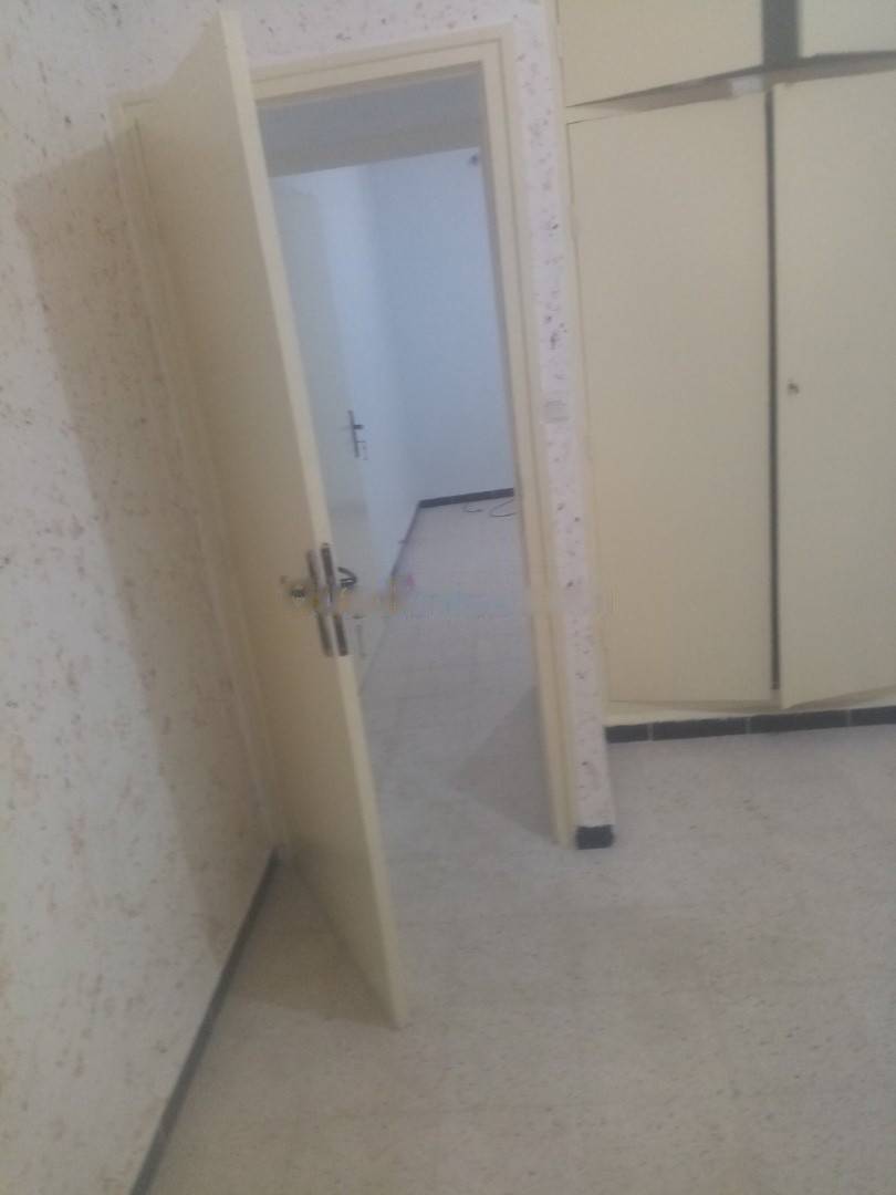 Vente Appartement F3 Saoula
