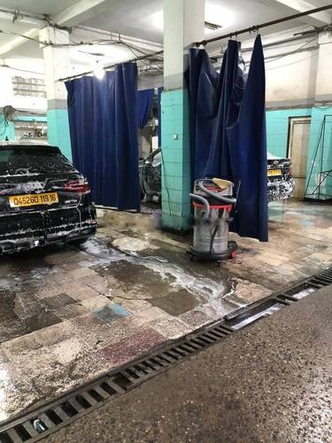 Location Local El Mouradia