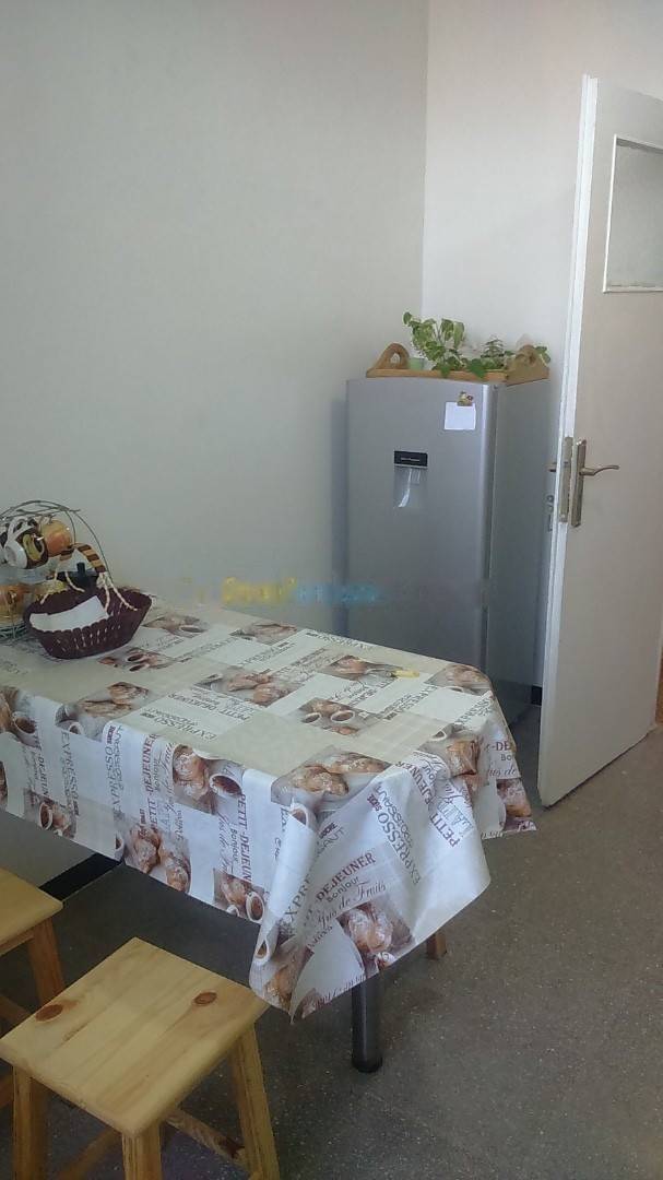 Location saisonnière Appartement F2 Ben Aknoun