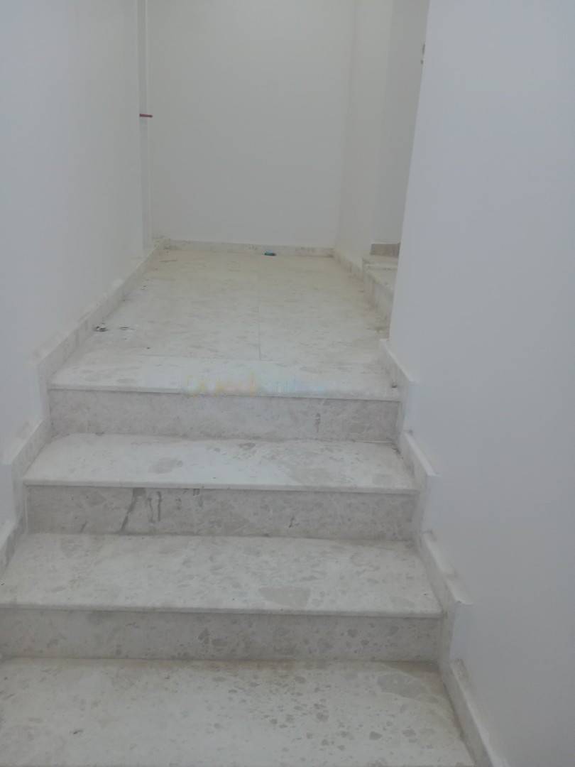 Location Appartement F3 Dar El Beida