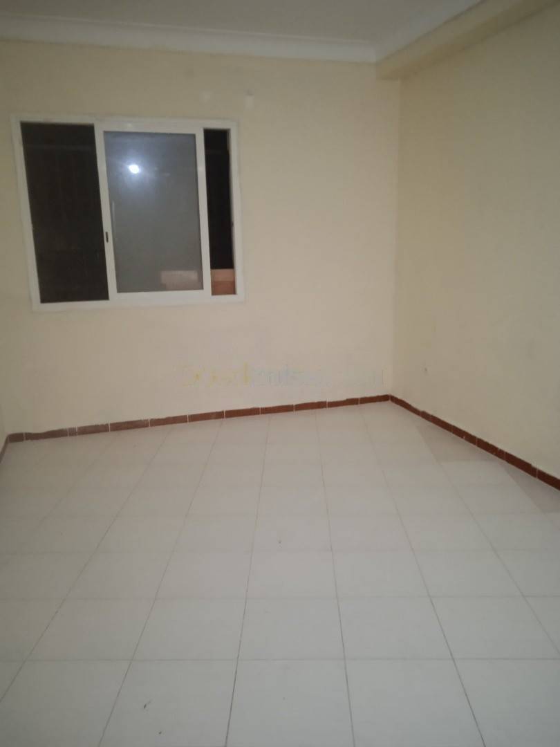 Location Niveau de villa F4 Bordj El Bahri