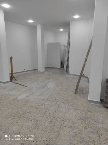 Location Local F1 Kouba