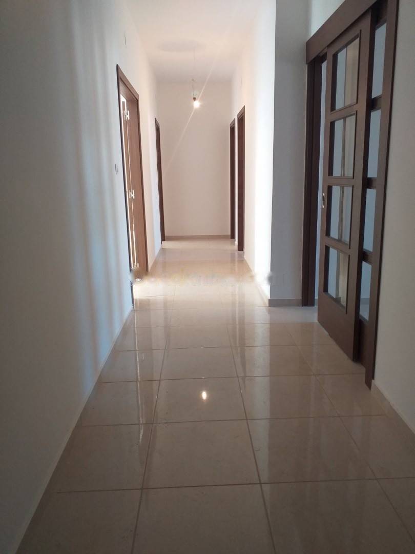 Location Appartement F4 Birkhadem