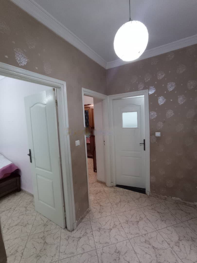 Location Appartement F3 Bab Ezzouar